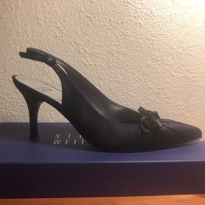 Stuart Weitzman blk bow pleat satin sling backs